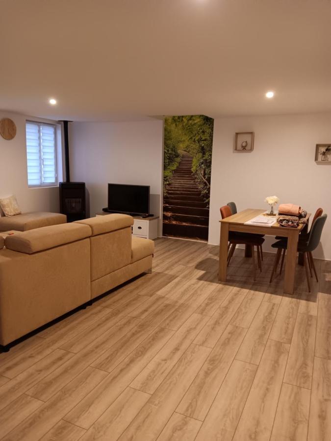 Gite Et Spa Au Secret Du Bonheur Hotel Pouilly-sur-Serre Luaran gambar